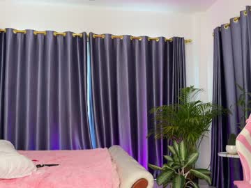 girl
        juicyshow cam image #2932101
