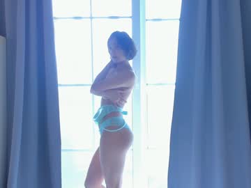 girl
        jeanfrancoa cam image #2393183