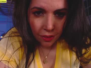girl
        mila_ cam image #633265