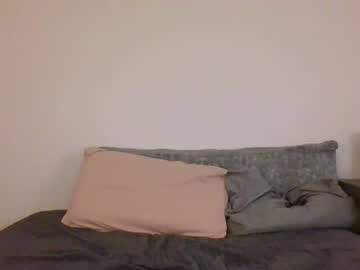 girl
        rosegold18 cam image #40729