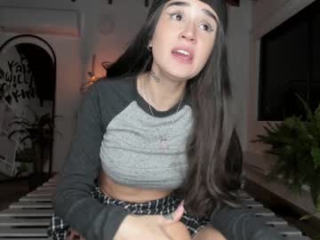 girl
        lonelly_lolly98 cam image #264609
