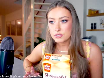 girl
        x_lily_x cam image #1945157