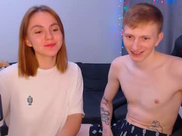 couple
        julsweet cam image #400536