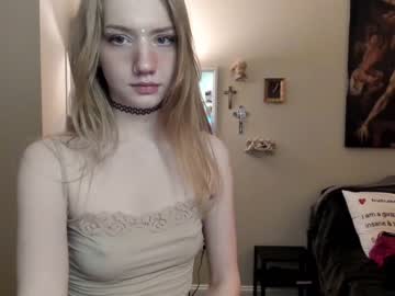 girl
        eve003300 cam image #3467769