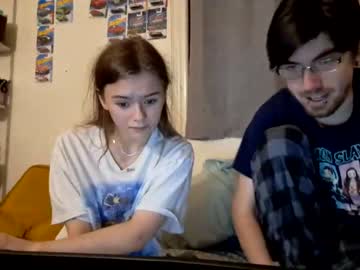 couple
        feetpirincess69 cam image #2458144