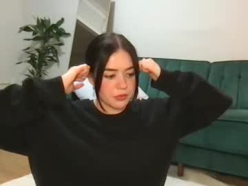 girl
        littlesugarpea cam image #2700485
