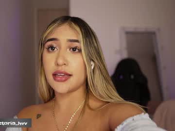 girl
        amelie_bunny_real cam image #2254907