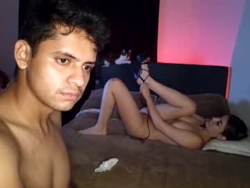 couple
        elisabethwillian cam image #3197523