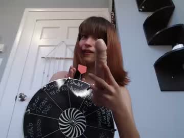girl
        primroseluvsme cam image #1615687