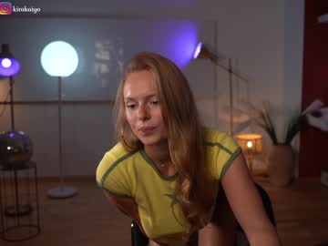 girl
        chillwithkira cam image #2182145