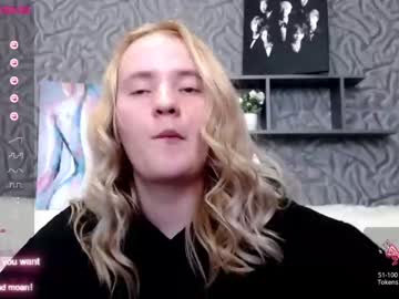 girl Milf & Teen Sex Cam Girls with sweet_sherlin