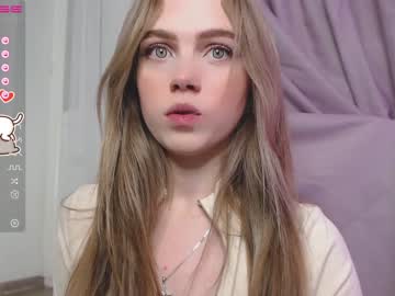 girl
        small_blondee cam image #196038