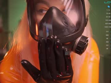 girl
        bronnica cam image #1355321