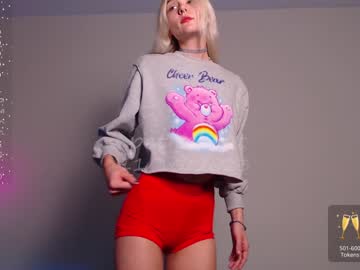 girl
        petitebrat cam image #2863374