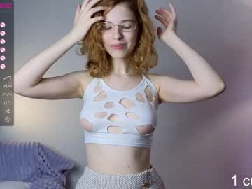 girl
        llesslie cam image #2882212