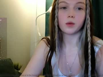 girl
        small_blondee cam image #3390710
