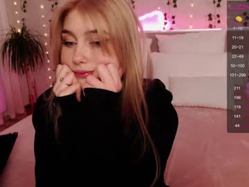 girl
        vonnalein cam image #1431202
