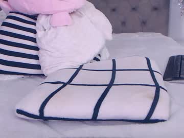 girl
        xnaominashx cam image #324441