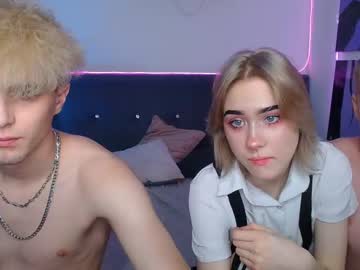 couple Milf & Teen Sex Cam Girls with okwohka