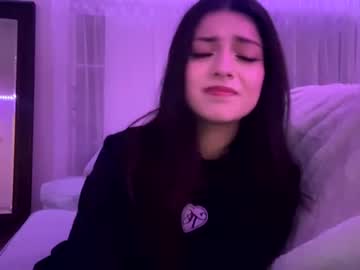girl
        samantha1282 cam image #2098618