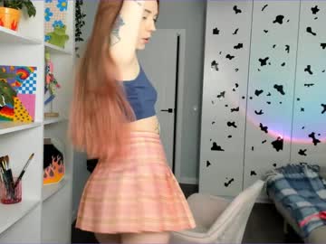 girl
        thisisamelia cam image #771460