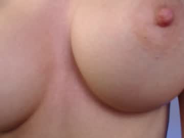 girl
        holy_crap__ cam image #1556217