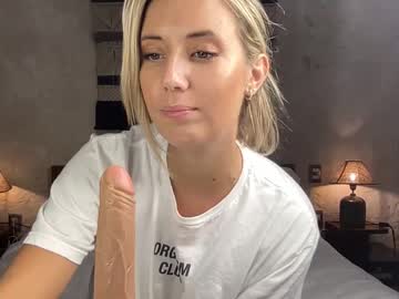girl
        taylorslittlekingdom cam image #3016000