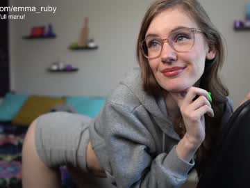 girl
        emma_ruby cam image #86613