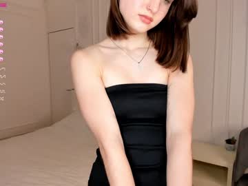 girl
        zaraevetts cam image #3159932