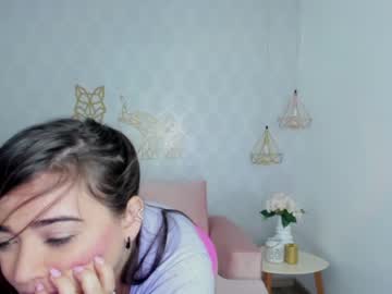 girl
        rosetaylorla cam image #2771