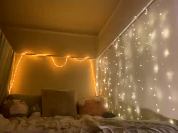 girl
        bigeyesxo cam image #889374