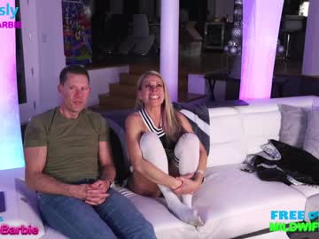 couple
        wildwifebarbie cam image #3297136