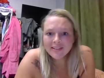 girl Milf & Teen Sex Cam Girls with lilmspeachhh