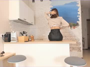 girl
        helengreer cam image #809140