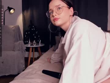 girl
        cute_caprice cam image #3109480