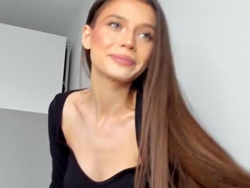 girl
        isia_slay cam image #790956