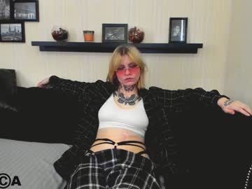 girl
        happy_gir1 cam image #669335
