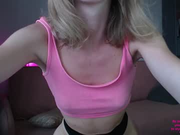 girl
        elli_harmon cam image #2100783