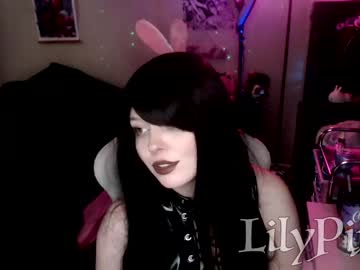 girl
        lilypixel cam image #185034