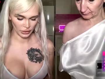 couple
        redcutevi cam image #1850351