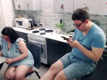 couple
        sex_space cam image #1743444