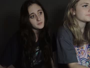 girl Milf & Teen Sex Cam Girls with chloexbennett