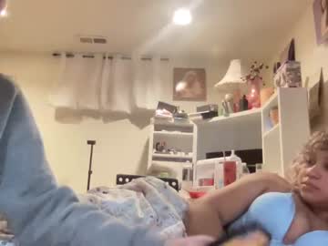 couple Milf & Teen Sex Cam Girls with gaigeandmya