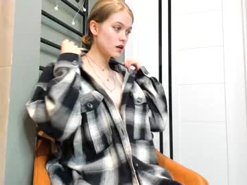couple
        maya__77 cam image #1620598