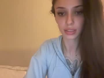 girl
        ariacutiee cam image #1538502
