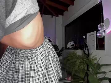 girl
        lonelly_lolly98 cam image #1114868