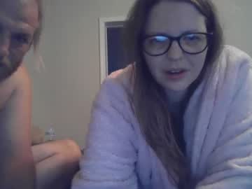 couple Milf & Teen Sex Cam Girls with harley_rosilyn