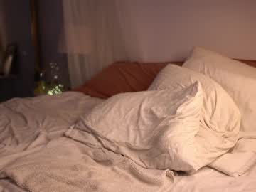 girl
        ladysweet_x cam image #2509189