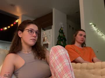 couple
        di_n_alex cam image #3222228