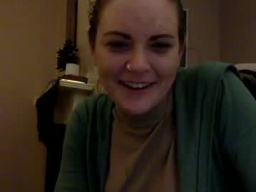 girl
        slf12 cam image #278073